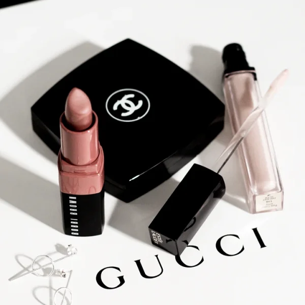 Velvet Matte Lipstick by Nun-Stop Glow